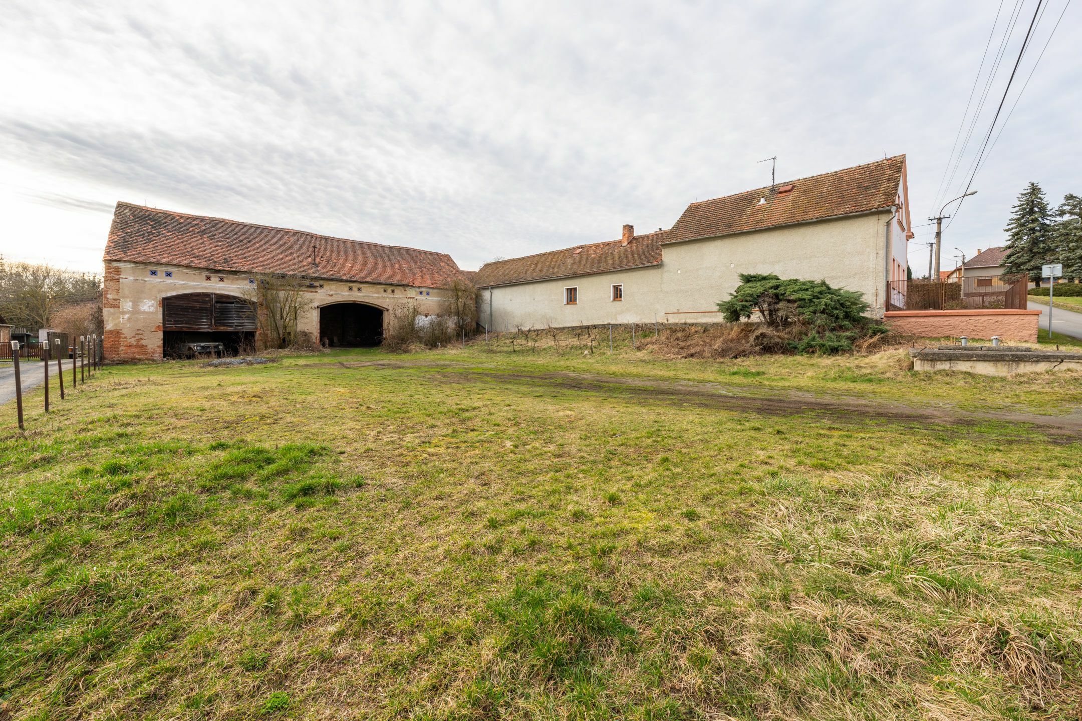 Pozemek pro bydlen&iacute;, 1011 m2