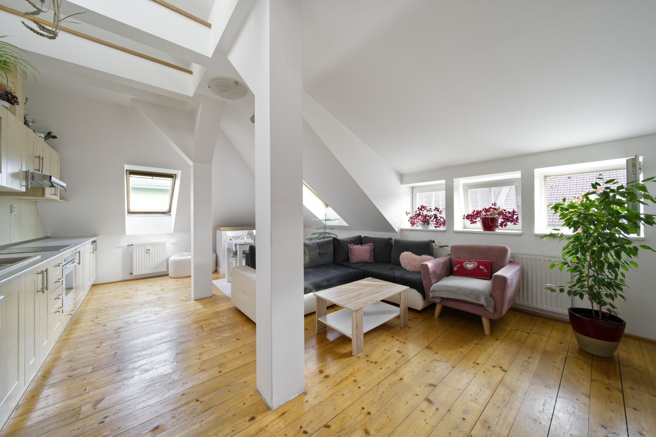 Bytov&yacute; dům, 420 m2