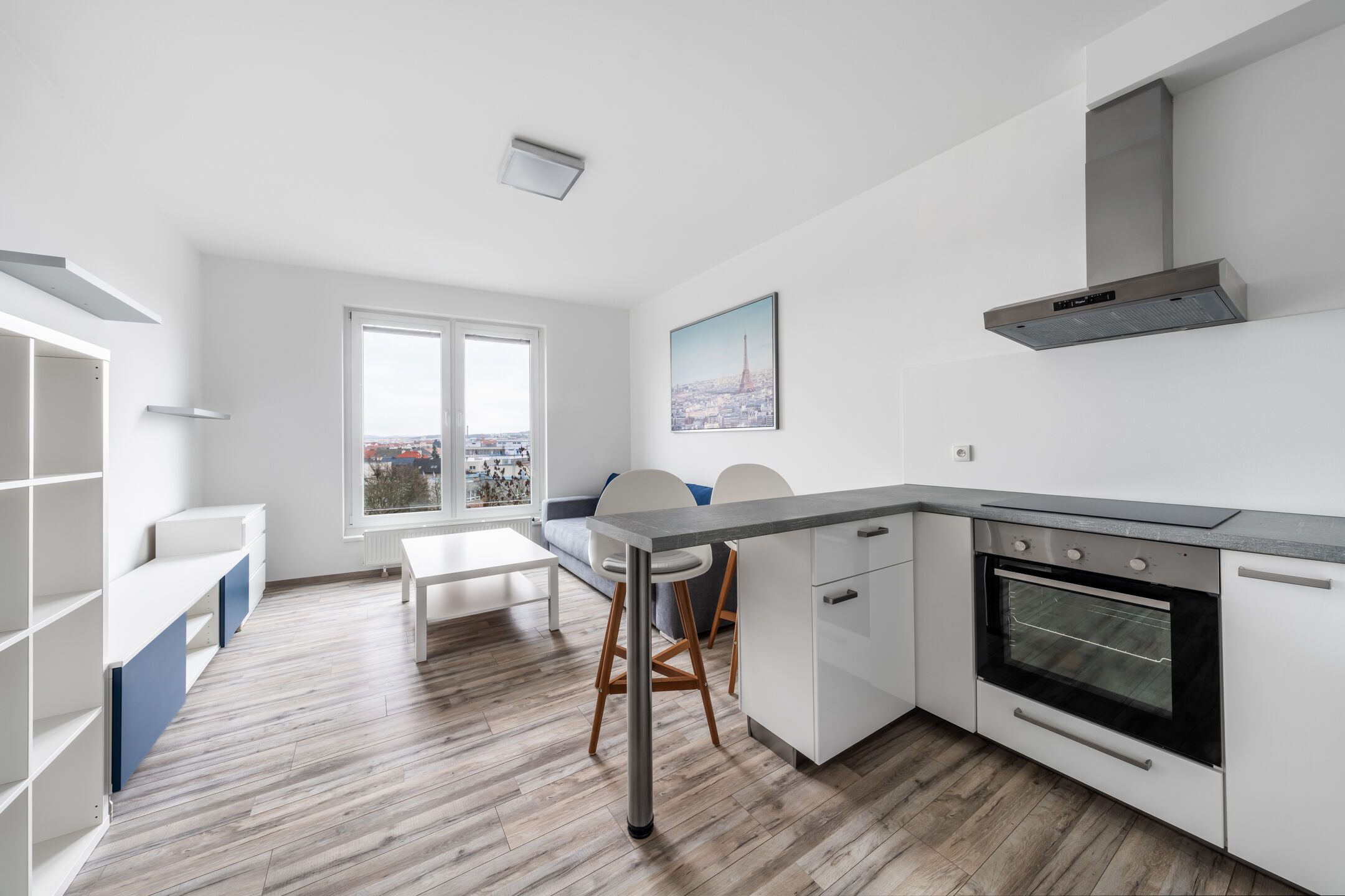 Zař&iacute;zen&yacute; byt 1+kk s gar&aacute;žov&yacute;m st&aacute;n&iacute;m, 29 m2