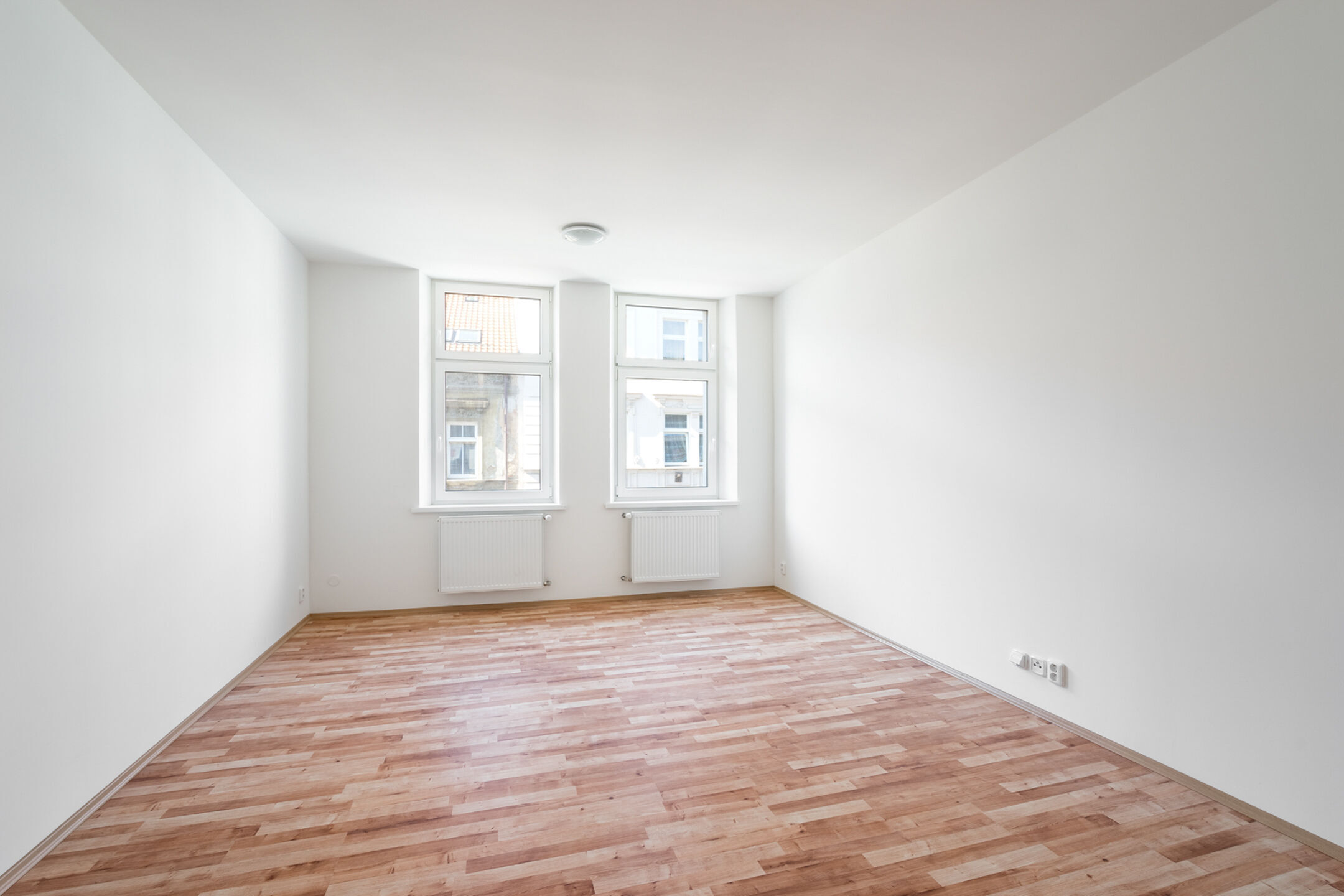 Byt 1+1 s parkovac&iacute;m st&aacute;n&iacute;m, 48 m2