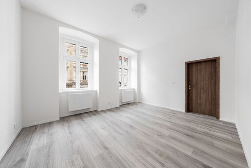 Zcela nově zrekonstruovan&yacute; byt 2+1, 63 m2