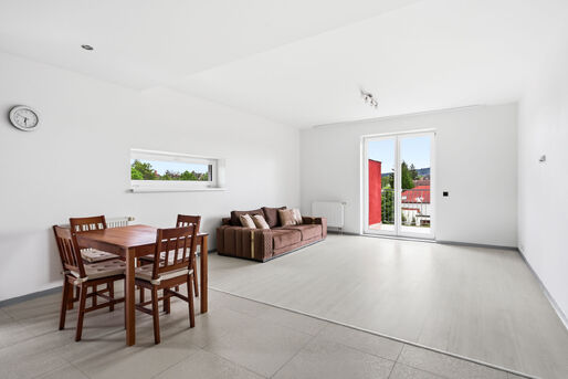 Prodej prostorn&eacute;ho bytu 3+kk s balkonem, 92 m2