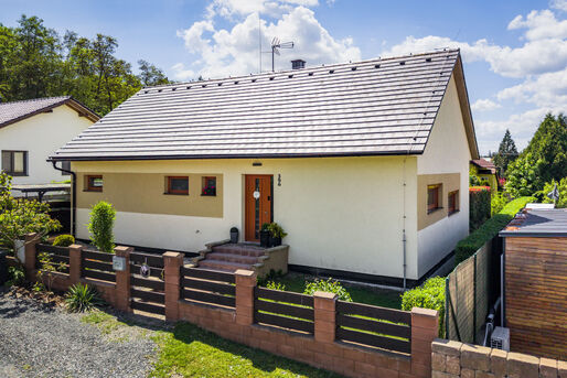 Mimoř&aacute;dně &uacute;sporn&yacute; rodinn&yacute; dům 4+kk, 107 m2
