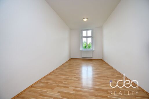 Byt 1+1 v bl&iacute;zkosti centra města Plzně, 34 m2