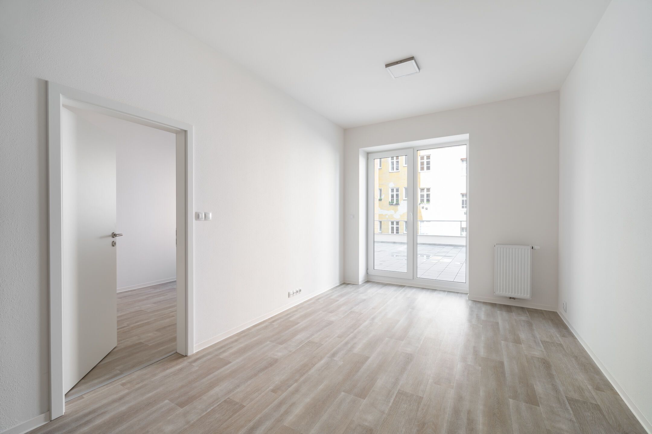 Prostorn&aacute; byt 2+kk s velkorysou terasou, 53 m2